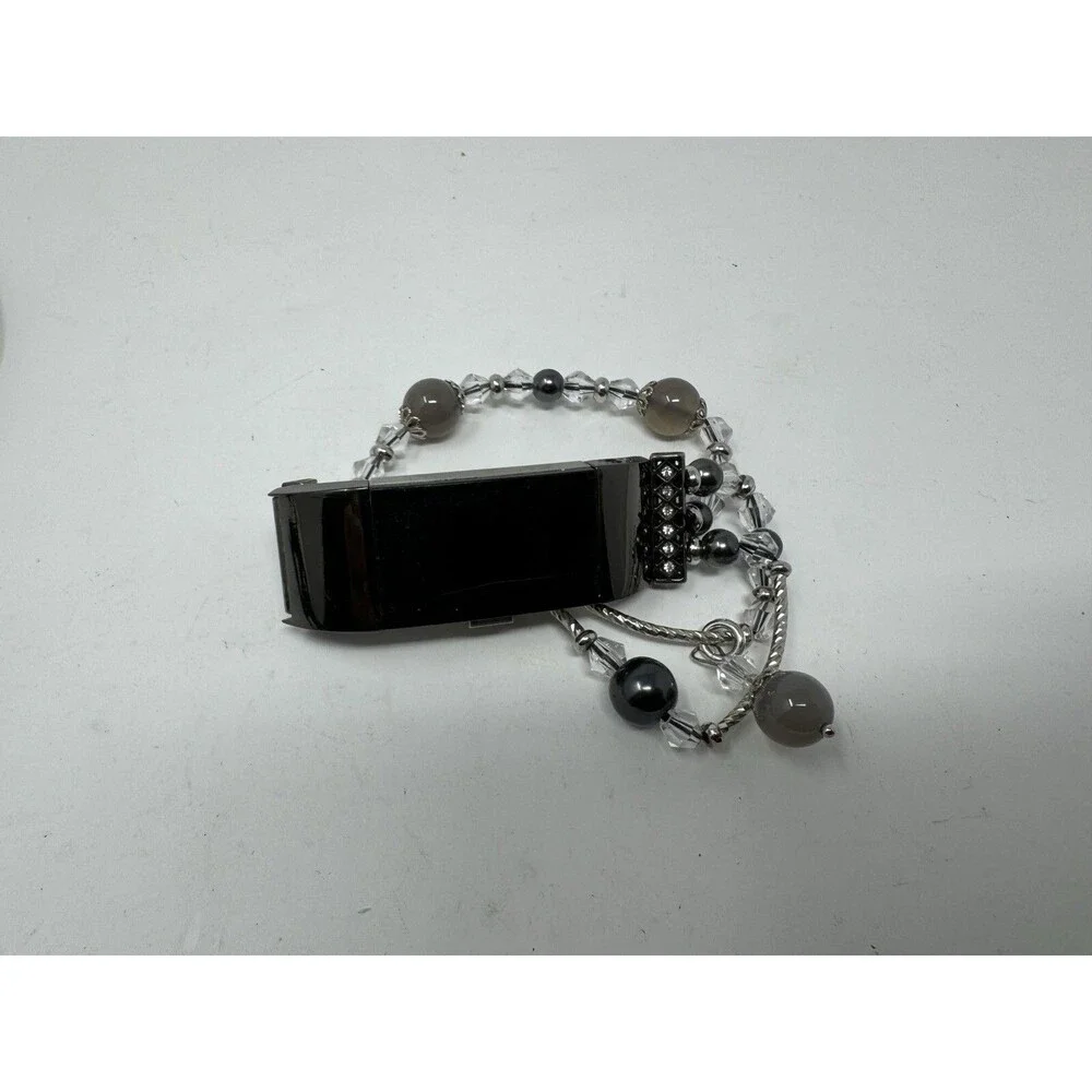 Fitbit Charge 2 Fitness with 2 wrist bands and charger (Read)